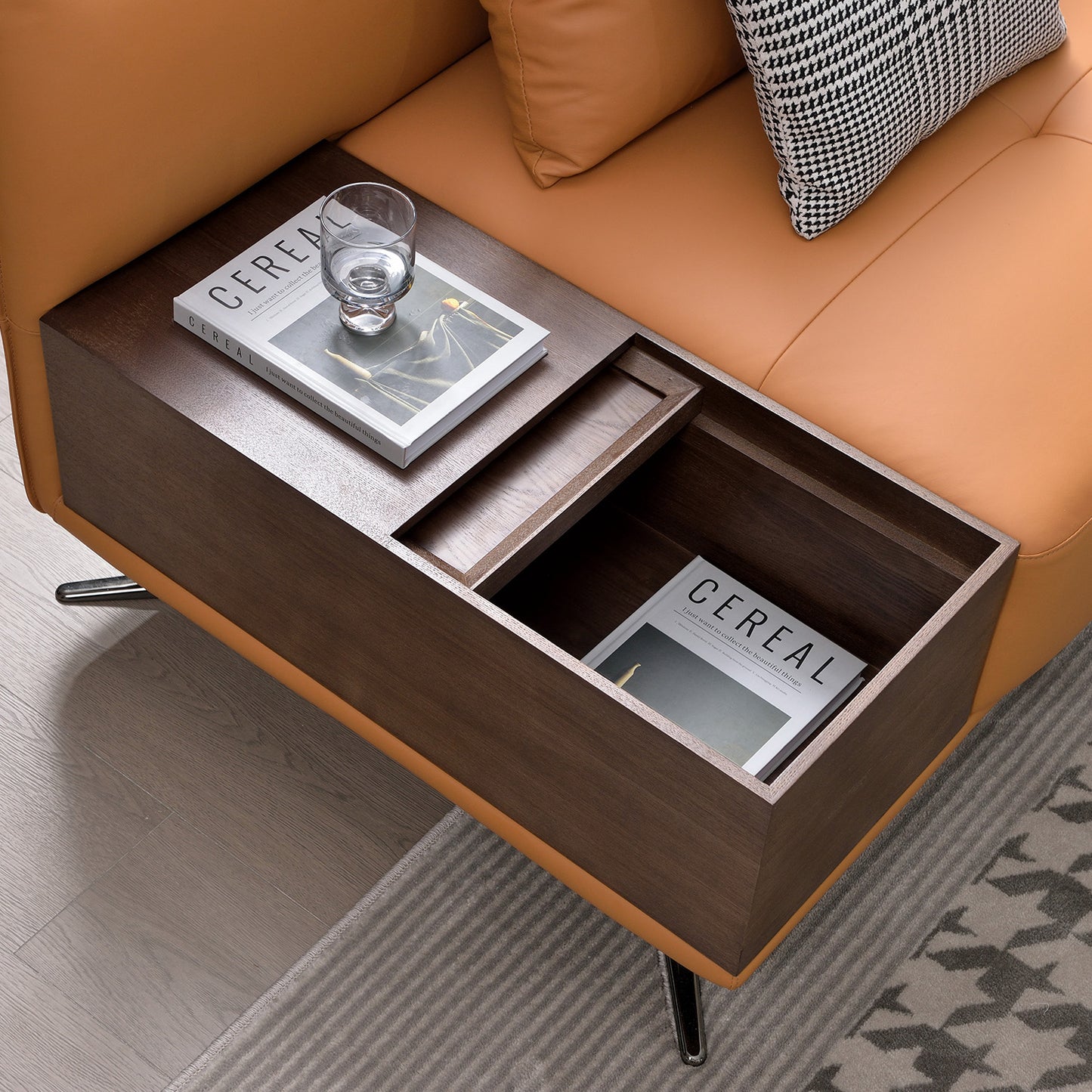 Mokdern 4-seat stitching leather sofa with footrest and wood box