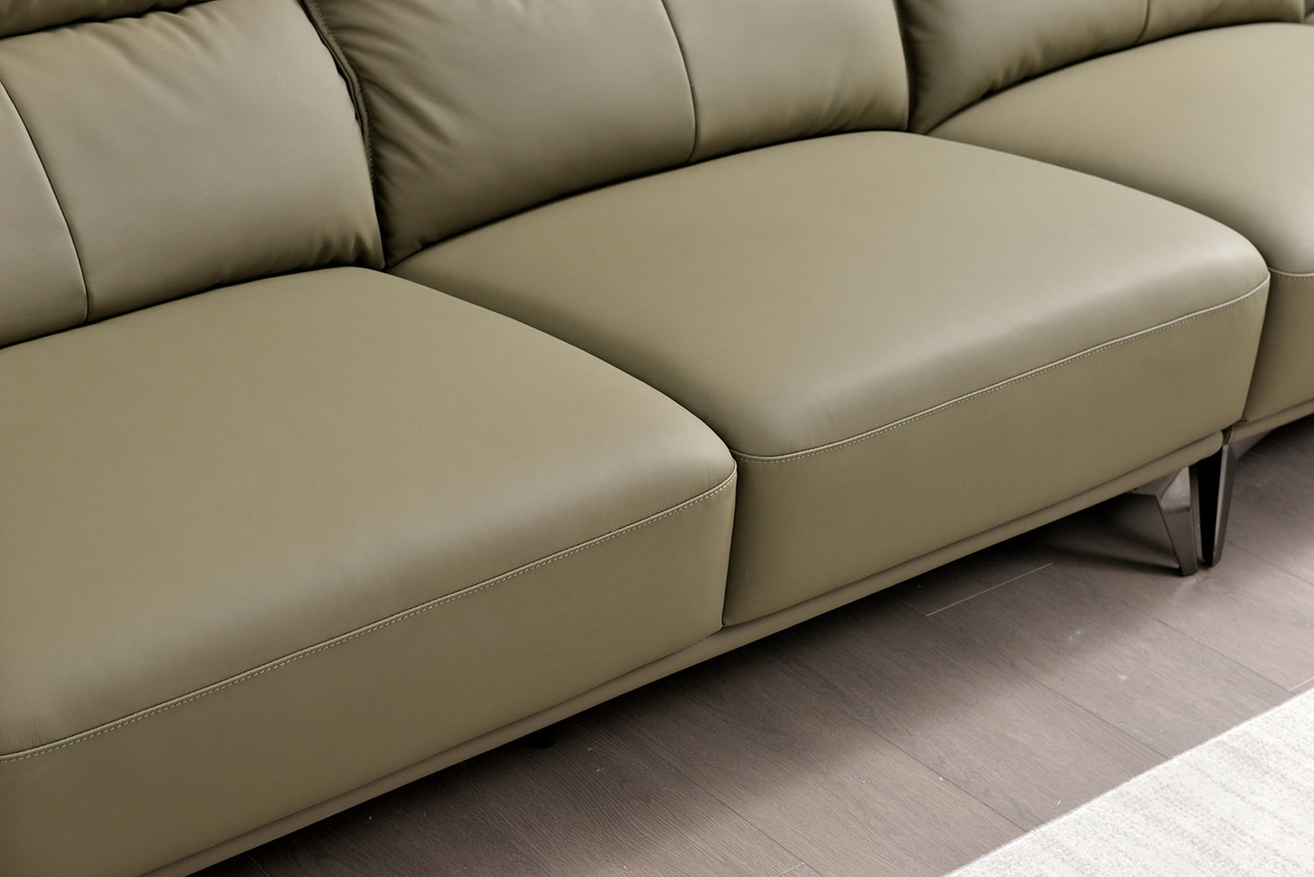 Mokdern L-shaped 4-seat Modular leather sofa